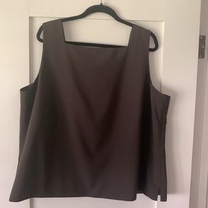 New size 20 square neck, sleeveless top by Alex Garfield.